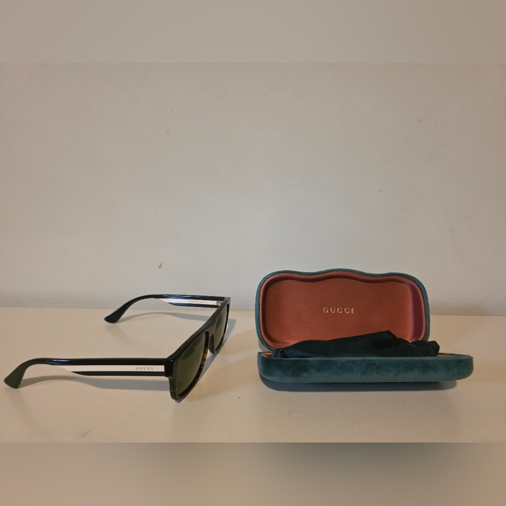 Gucci Black Sunglasses with Case